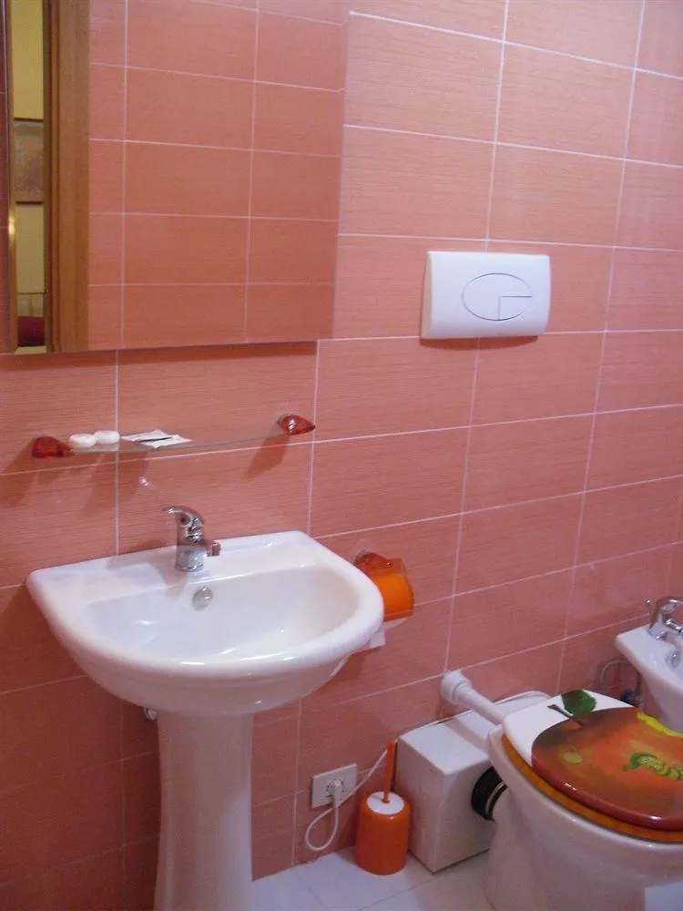 Bed And Breakfast I Vicoletti Di Napoli 0*, Naples Italy