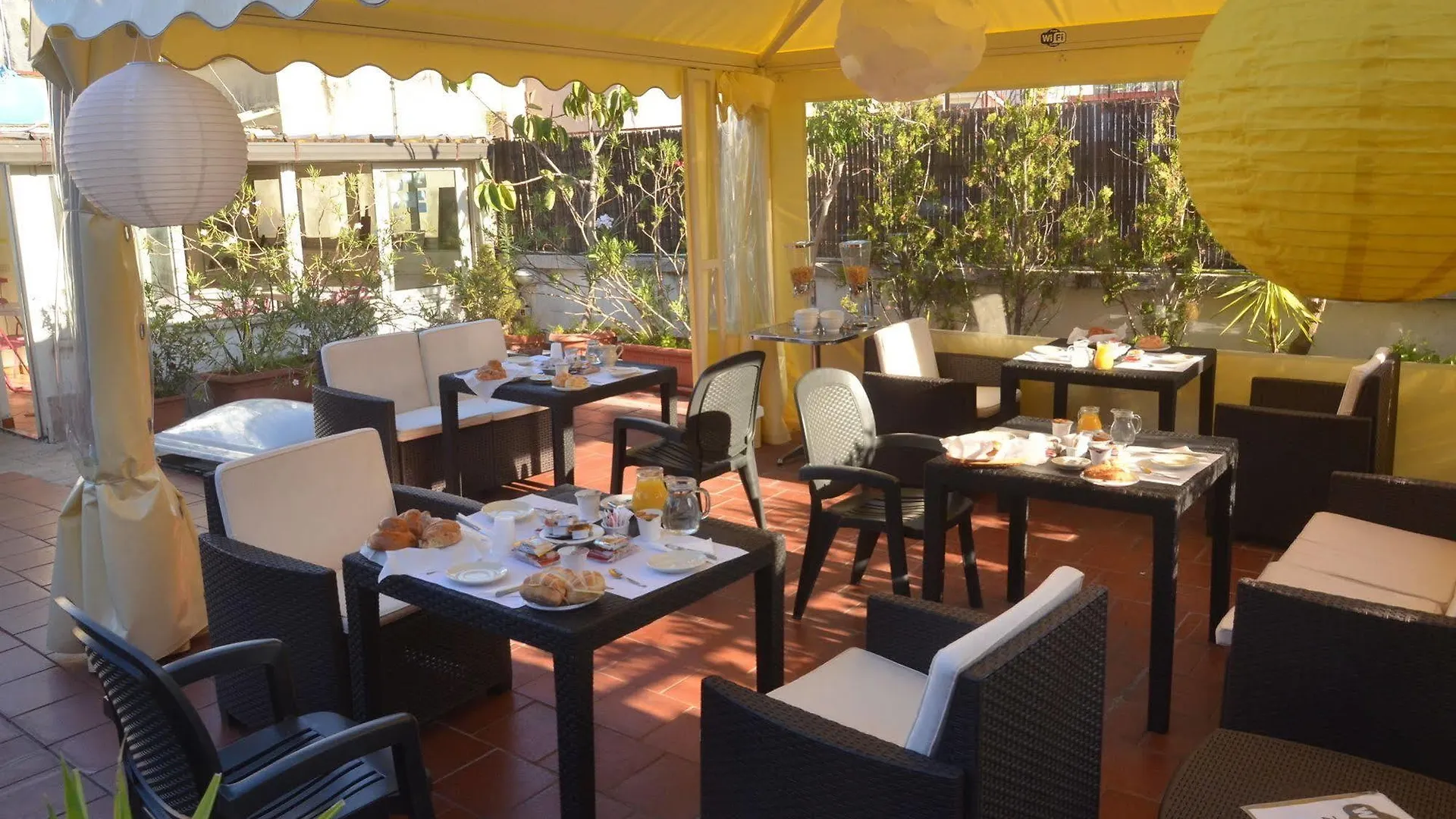 Bed And Breakfast I Vicoletti Di Napoli Bed & Breakfast